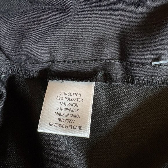 Croft & Barrow Womens Bermuda Shorts Size 24W Regular Black Stretch Slimming NEW - Picture 5 of 10